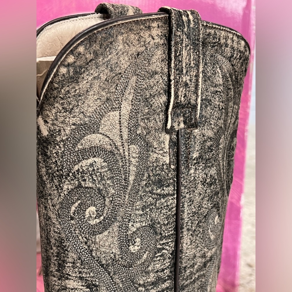 Women's Western Grey Heeled Cowboy Boots “NEW in BOX” - Picture 7 of 10